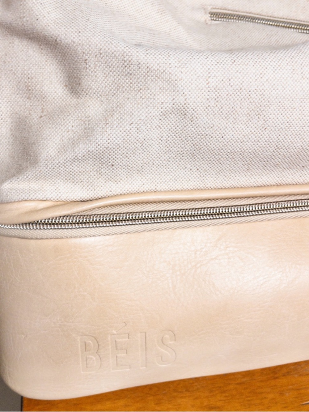NWT BEIS Weekender Beige Shoulder Bag Tote Travel Full Size Canvas - Picture 6 of 13